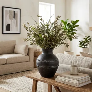 ROSEBEACH BLACK VASE 14 (IN) 11
