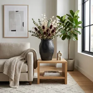 CLARAPARK BLACK VASE 21 (IN) 13