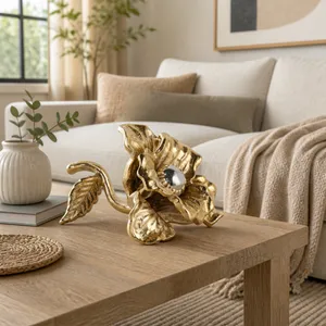 CLAYTONRUN GOLD DECOR 6 (IN) 2