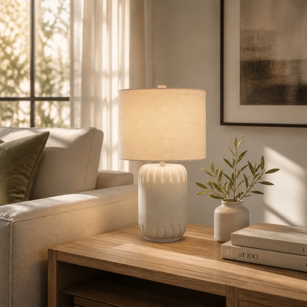HUNTERRIDGE IVORY LAMP 20 (IN)