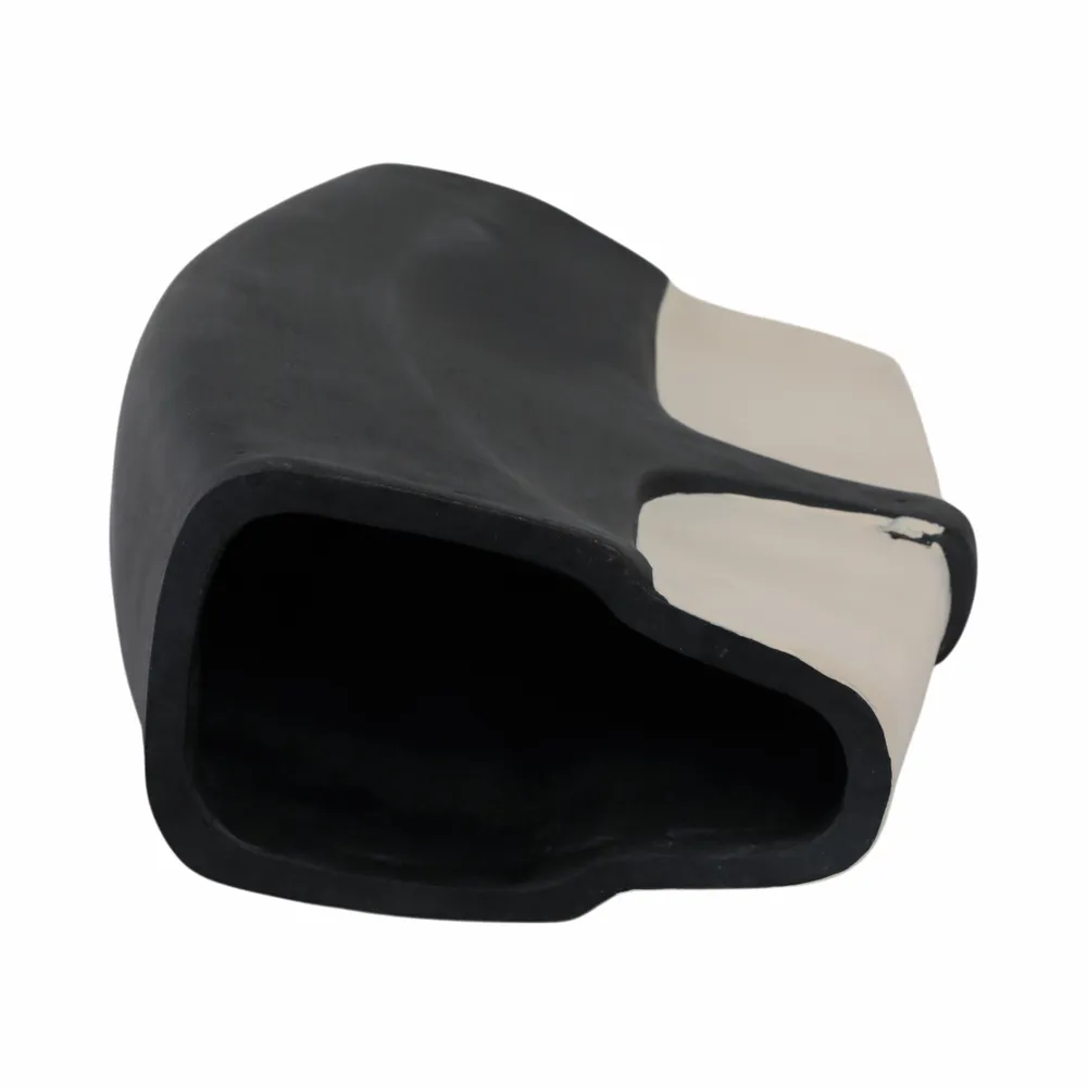 COLVINHOLM BLACK VASE 15 (IN)