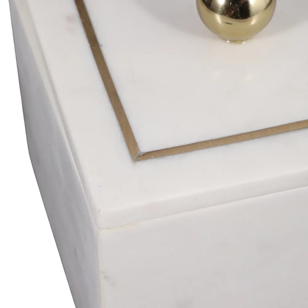 CONNORHAVEN WHITE BOX 6 (IN)