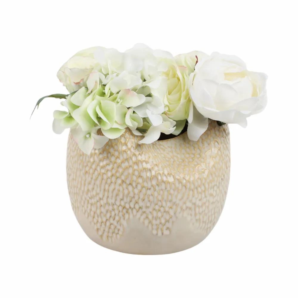 CHESTERMILL CREAM VASE 7 (IN)