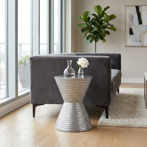NOVASHAW SILVER TABLE 18 (IN) 2