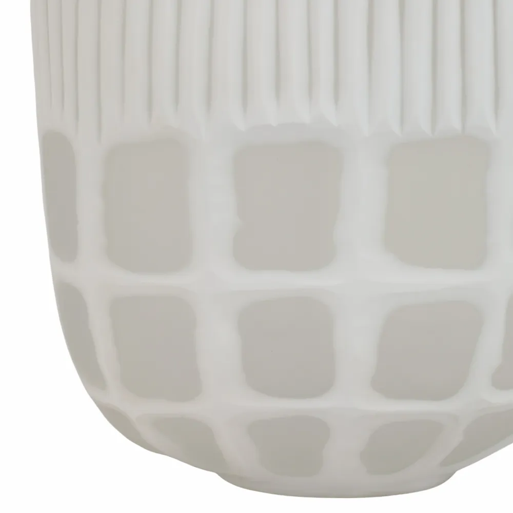 WOODSONWORTH WHITE GLASS VASE 16 (IN)