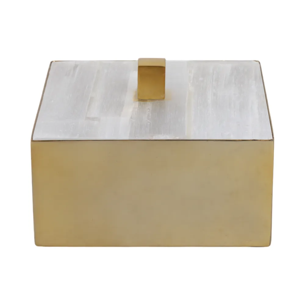BERGENHAM WHITE BOX 4 (IN)