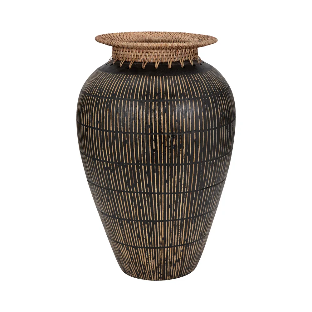 GILBERTLAND BLACK VASE 19 (IN)