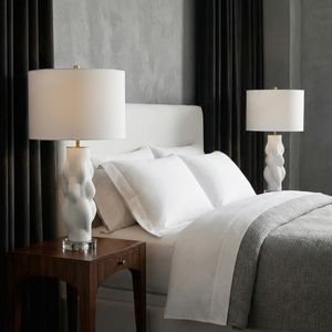 REGANPARK WHITE LAMP 26 (IN) 10