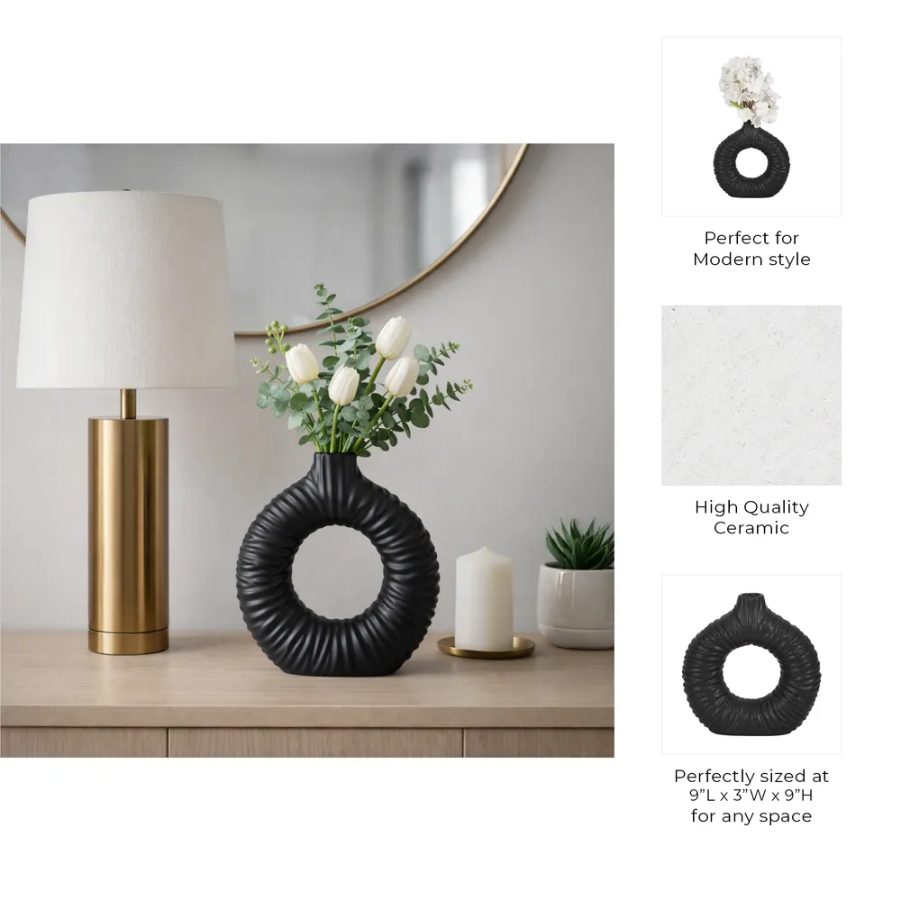 CANTONGATE BLACK VASE 9 (IN)
