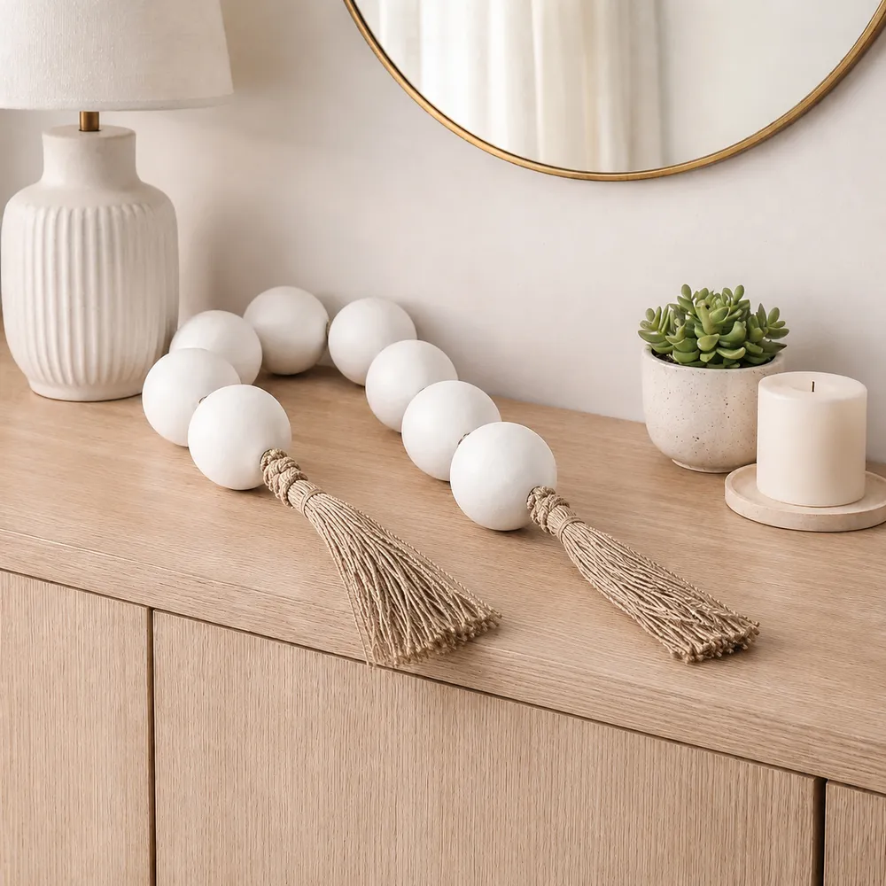 HAWLEYHAVEN WHITE BEAD 4 (IN)