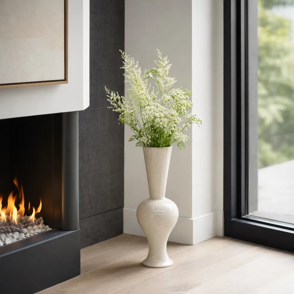 DAXTONTON IVORY VASE 24 (IN)