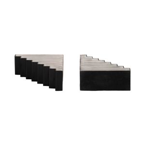 BERGENWIND SET OF 2 BLACK BOOKENDS 6 (IN) 7