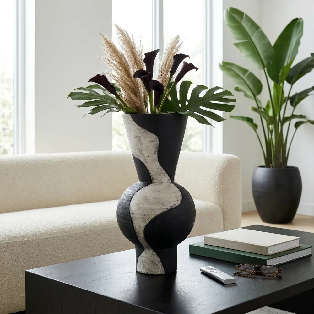 BLAIRRUN WHITE VASE 23 (IN)