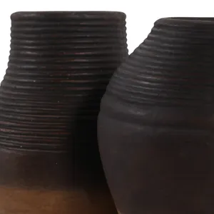 DRAPERFIELD SET OF 2 BROWN VASES 6 (IN) 8