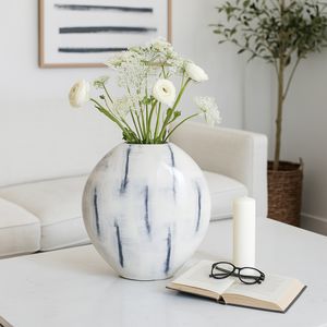 GORTONHAM WHITE VASE 20 (IN) 11