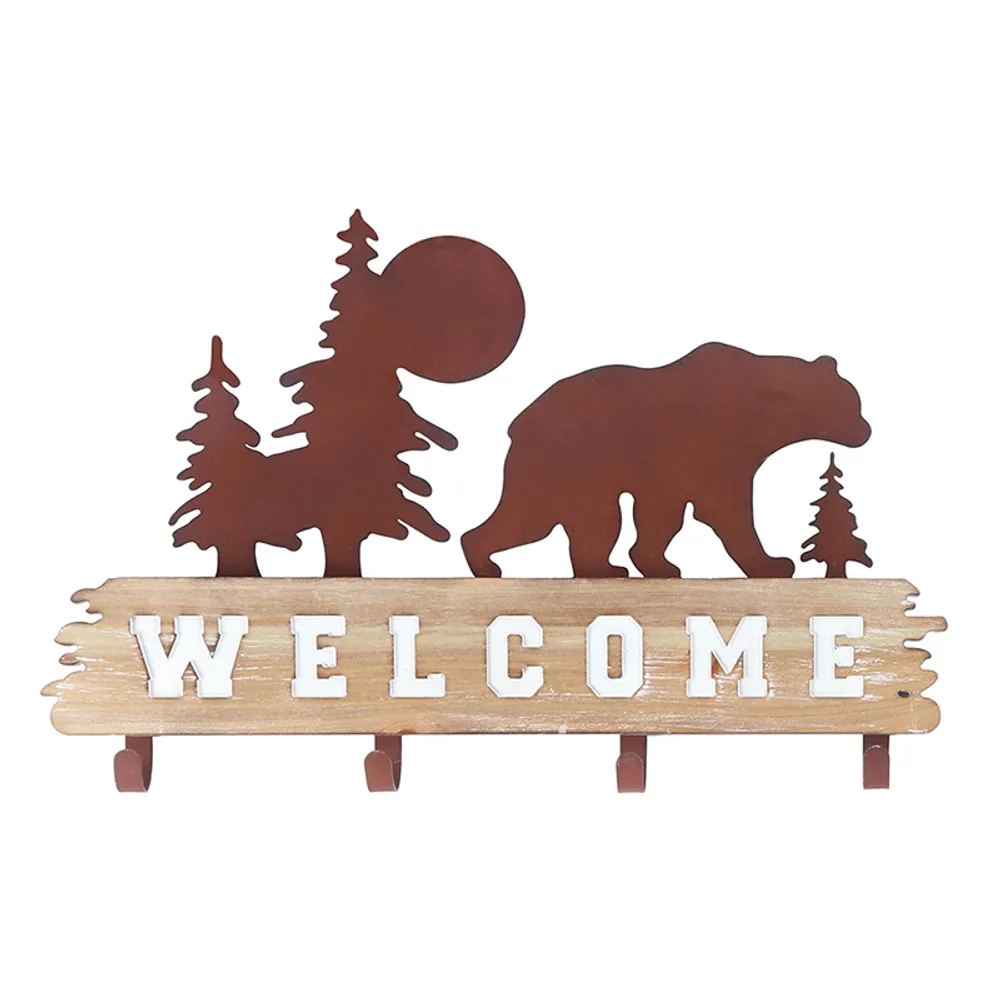 18" WELCOME BEAR PLAQUE WITH HOOKS