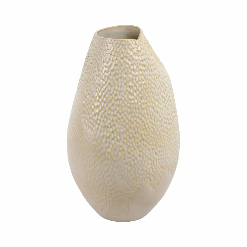 CHESTERMILL CREAM VASE 16 (IN)
