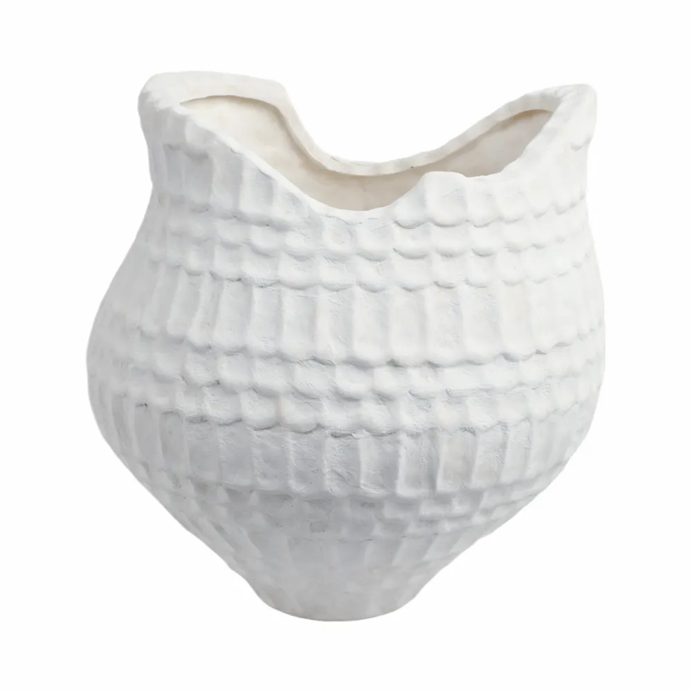 DILLONGROVE IVORY VASE 16 (IN)