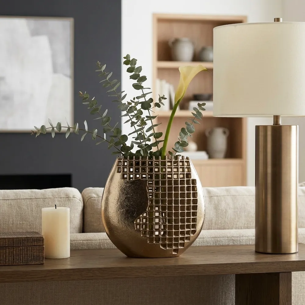 FIONALAKE GOLD VASE 11 (IN)
