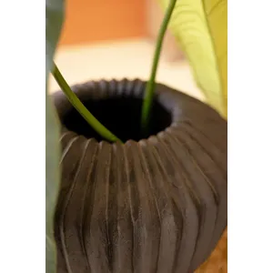 Short Black Stone Composite Urn with Fluted Detail 4