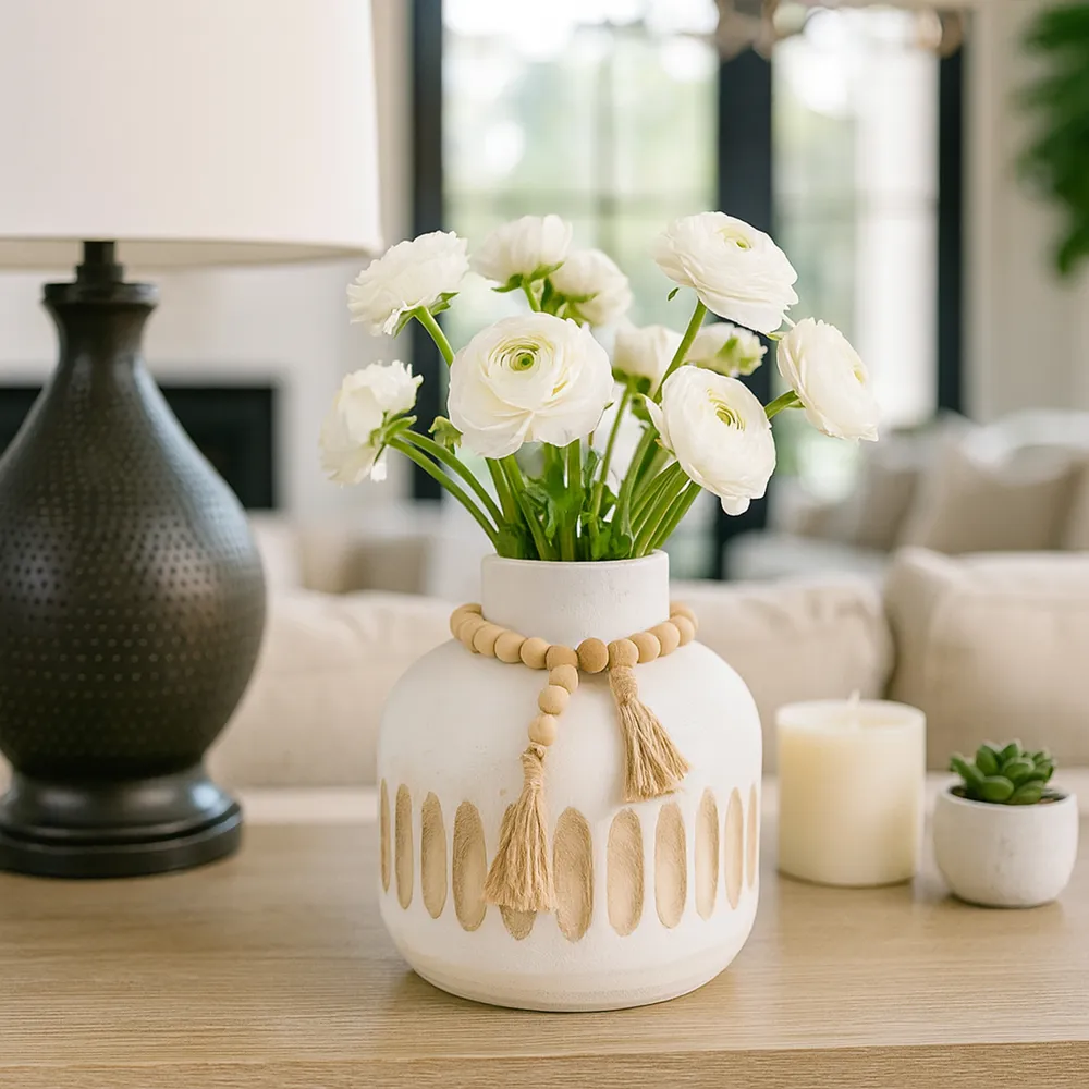 PEARLLAND WHITE VASE 8 (IN)