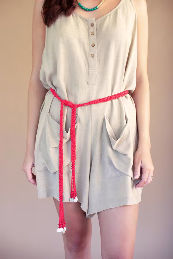 Adjustable-Strap Short Jumper with Front Pockets / Oatmeal