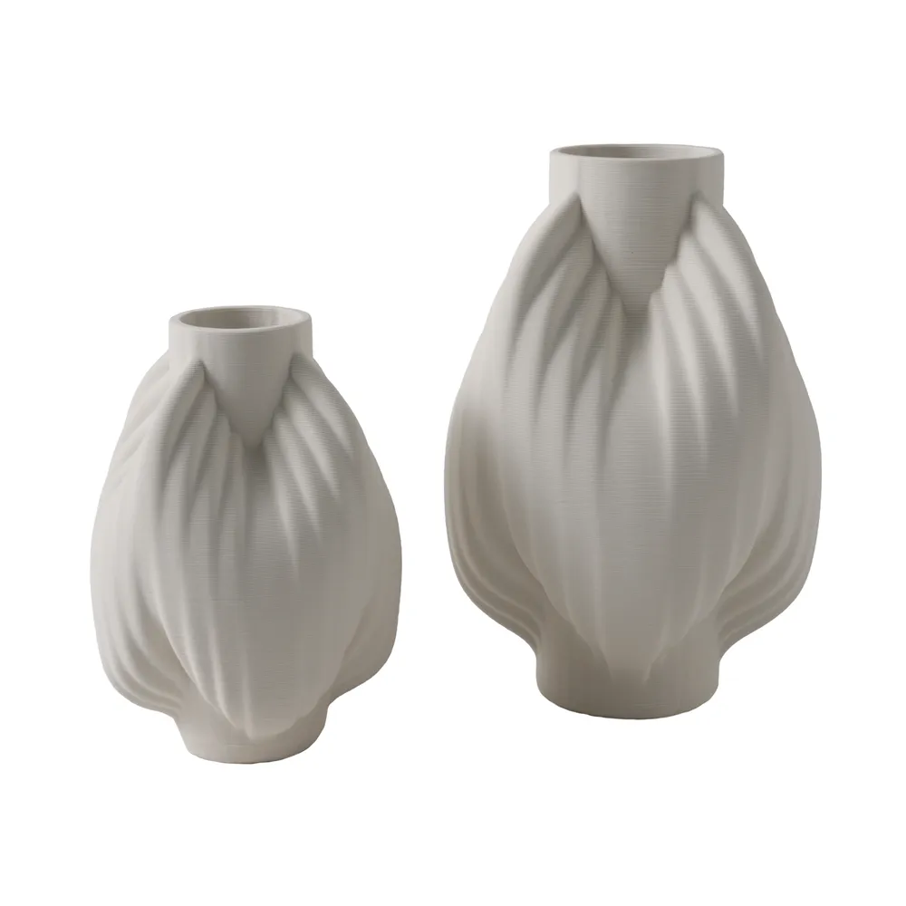 ZANECREST IVORY VASE 10 (IN)