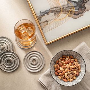 Dining + Entertaining