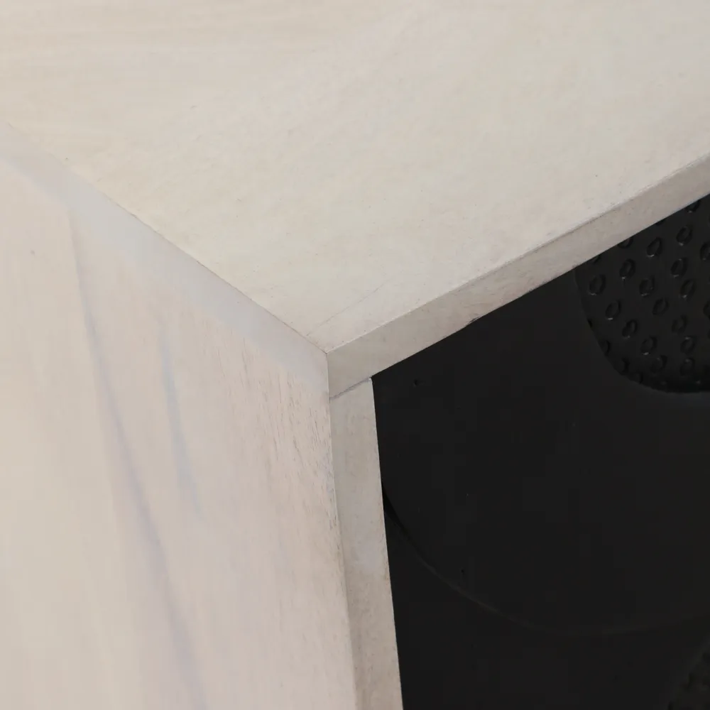 BENTONSTONE WHITE CABINET 31 (IN)