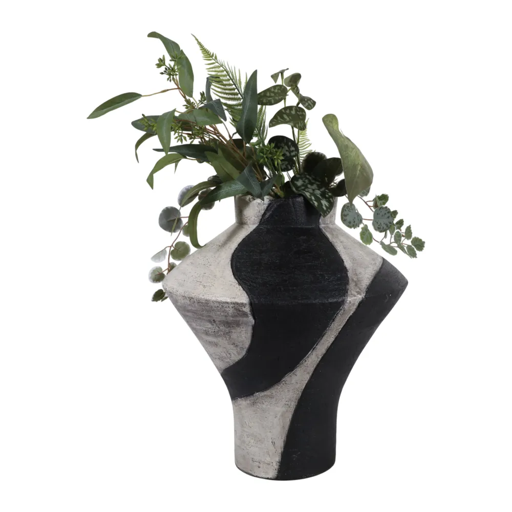 GRIFFINWELL WHITE VASE 18 (IN)