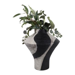 GRIFFINWELL WHITE VASE 18 (IN) 3