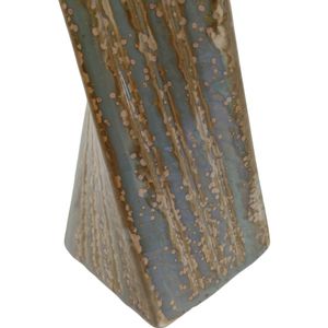 GRANTHAMWAY COPPER VASE 9 (IN) 4