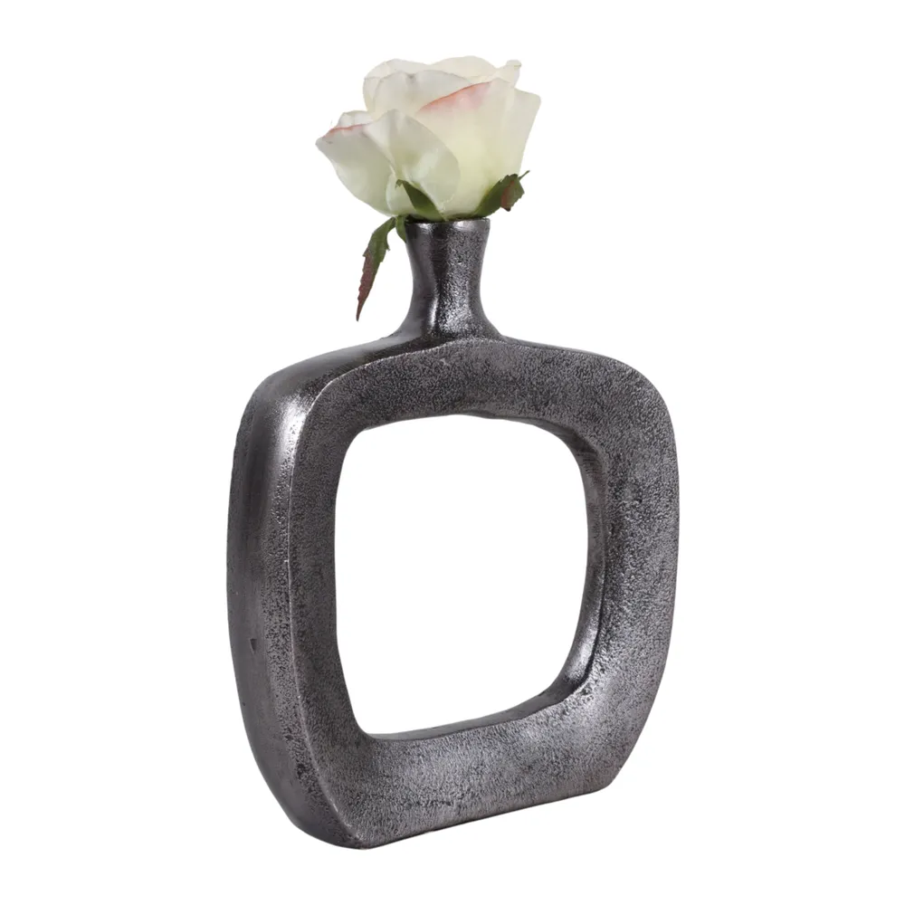 BREWERBROOK BLACK VASE 8 (IN)