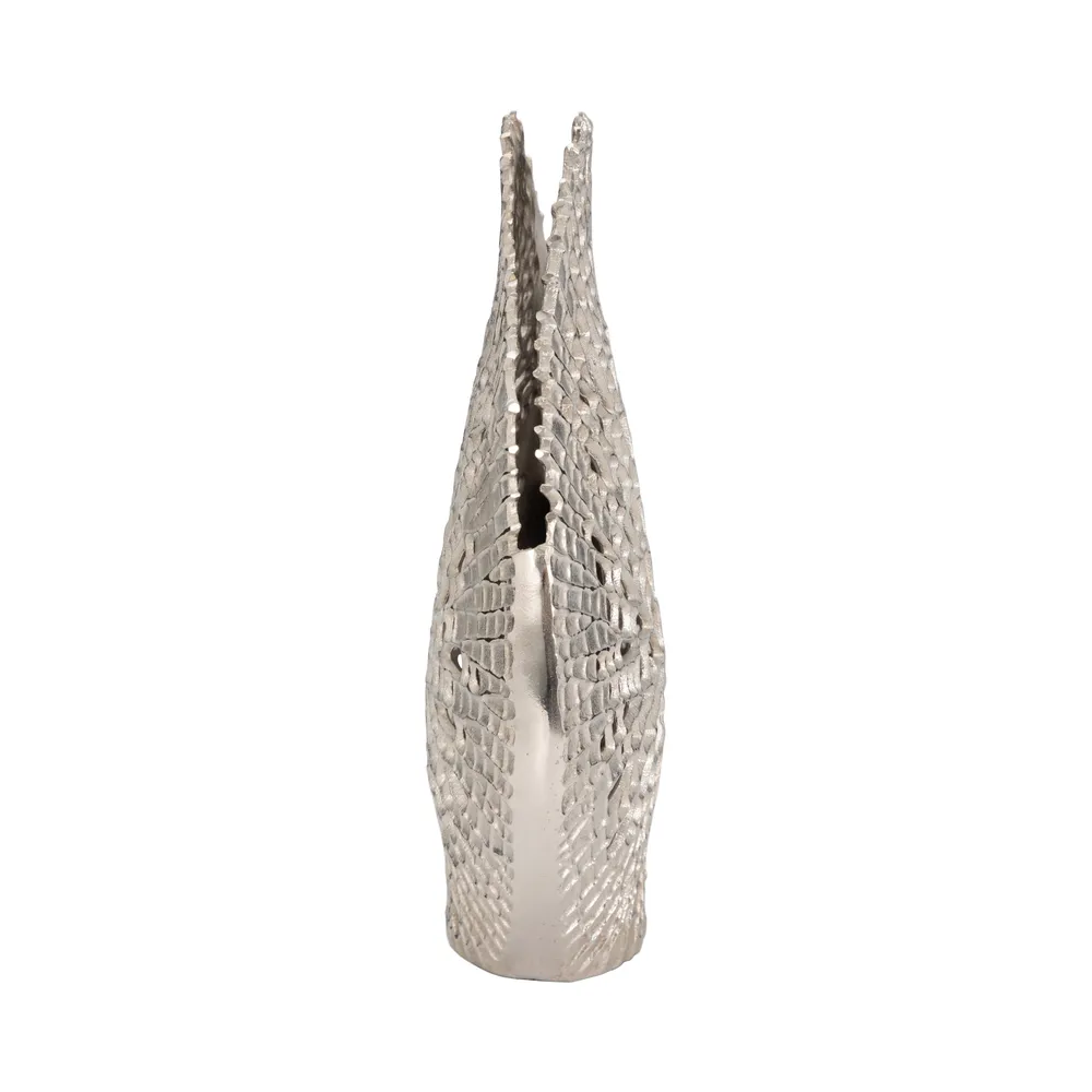 GORTONDALE SILVER VASE 18 (IN)