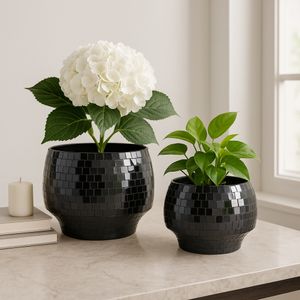 ANTONSHAW SET OF 2 BLACK PLANTER 8 (IN) 9
