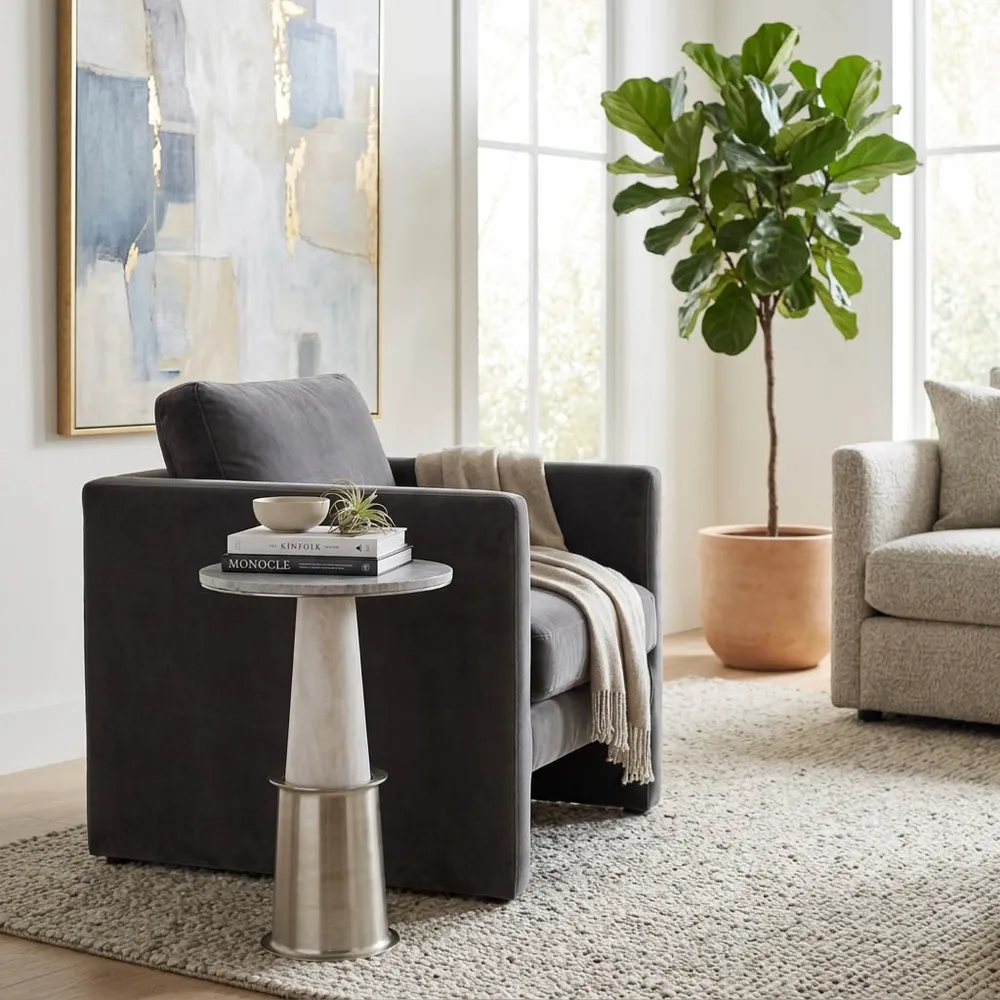 NADIARIDGE WHITE TABLE 22 (IN)
