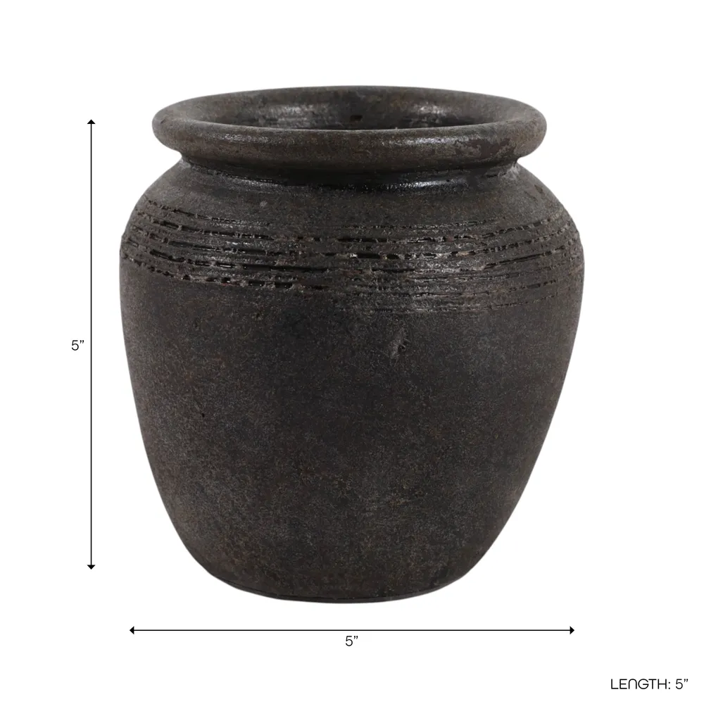 GRIFFINLAND BLACK VASE 6 (IN)
