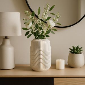 BRYNCROSS IVORY VASE 14 (IN) 10