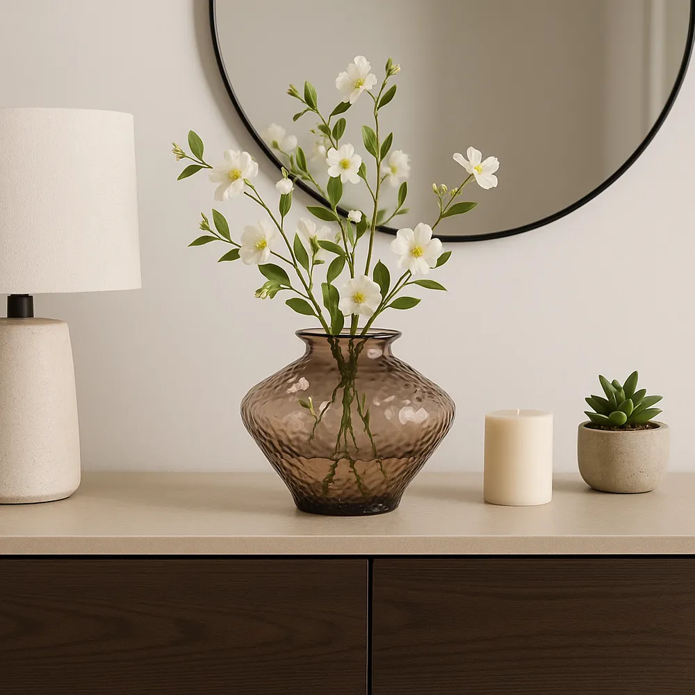 HAROLDHAVEN BROWN GLASS VASE 10 (IN)