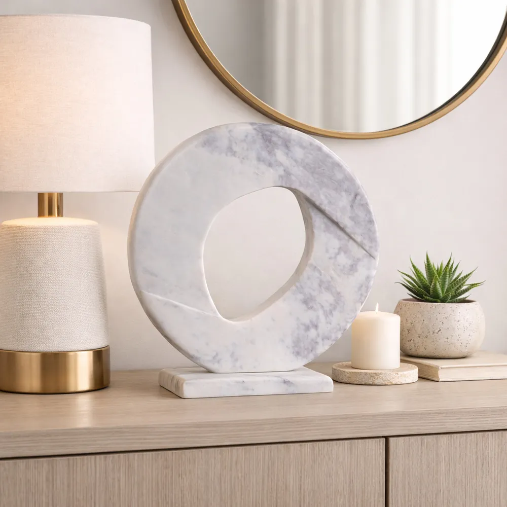 CARVERTON WHITE DECOR 17 (IN)