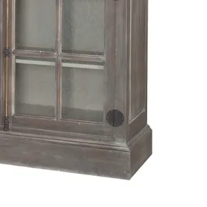 Manor Cabinet 4