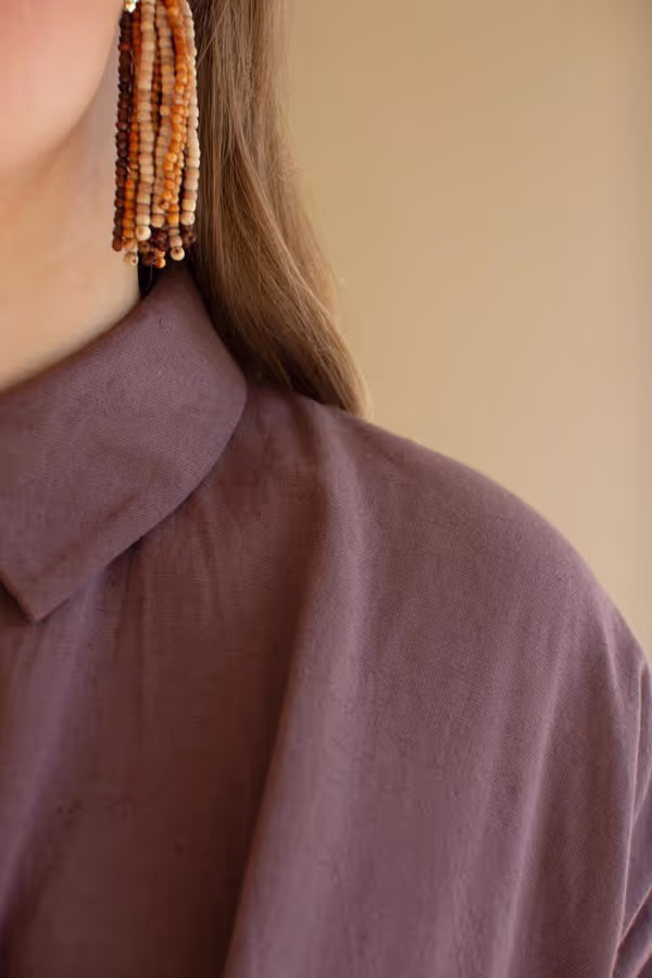 Long-Sleeve Button-Front Dress with Front-Tie Detail / Mulberry