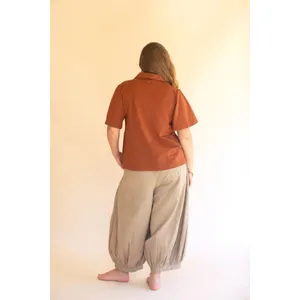 Short-Sleeve Button-Front Blouse with Collar / Cinnamon 5