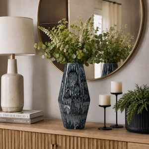 EASTONBURN GREEN VASE 16 (IN) 9