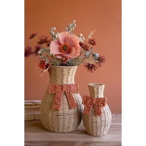 Set of 2 Twisted Paper Vases with Bows 1
