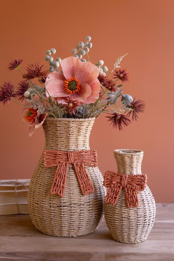 Set of 2 Twisted Paper Vases with Bows