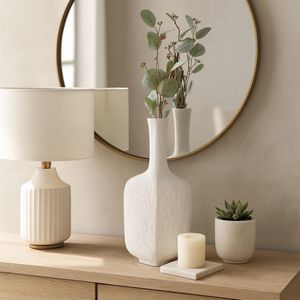 YATESFIELD WHITE VASE 19 (IN) 11
