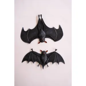 Set of 2 Painted Metal Wall-Hanging Halloween Bats 2