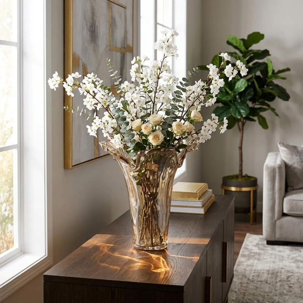 CLAYMORE BROWN GLASS VASE 15 (IN)