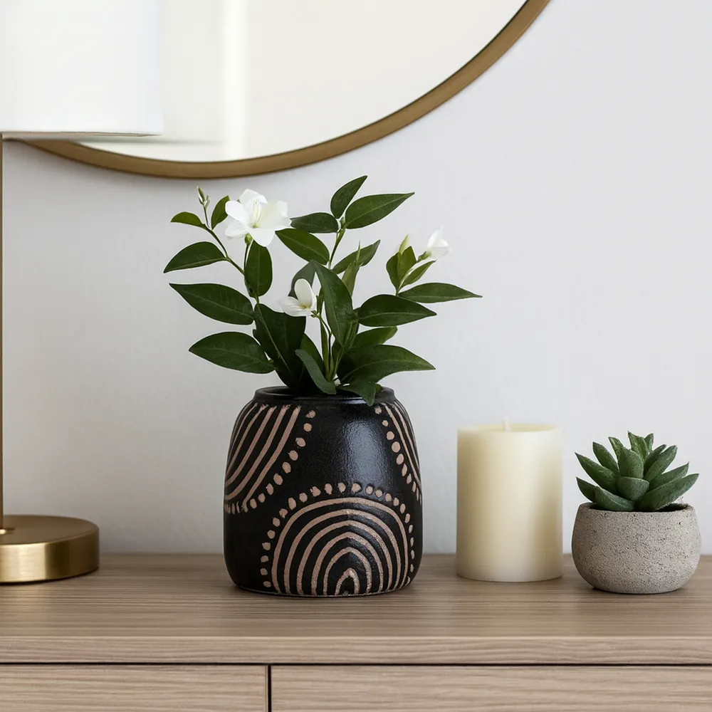 NORAMILL BLACK VASE 6 (IN)